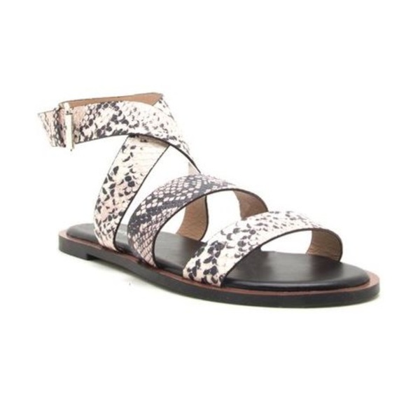 qupid snakeskin sandals